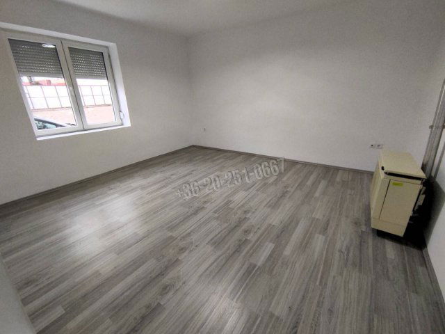 Eladó családi ház, Lánycsókon 28.5 M Ft, 3 szobás