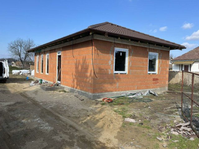 Eladó családi ház, Nyírtelken 66 M Ft, 3 szobás