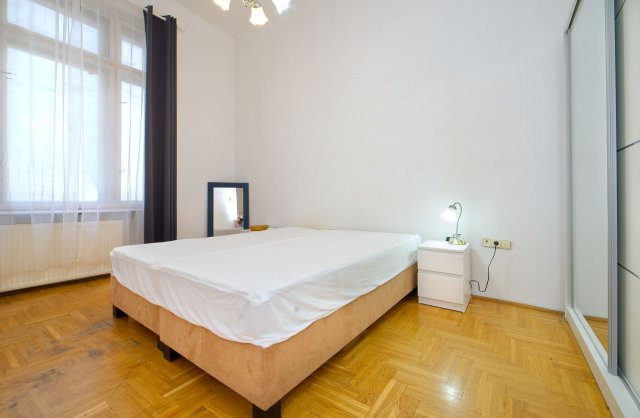 Kiadó téglalakás, albérlet, IX. kerületben, Ráday utcában
