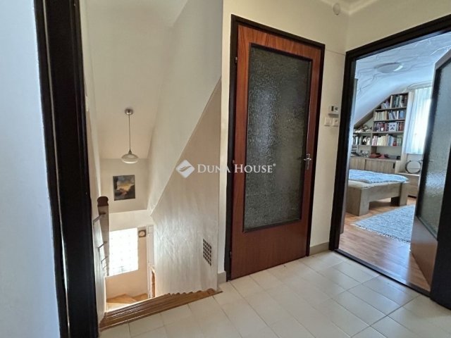 Eladó családi ház, Zalaegerszegen 84.7 M Ft, 5 szobás