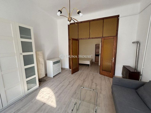 Eladó téglalakás, Budapesten, VII. kerületben 62.5 M Ft