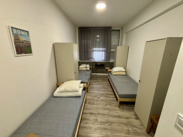 Kiadó iroda, Debrecenben 1200 E Ft / hó / költözzbe.hu