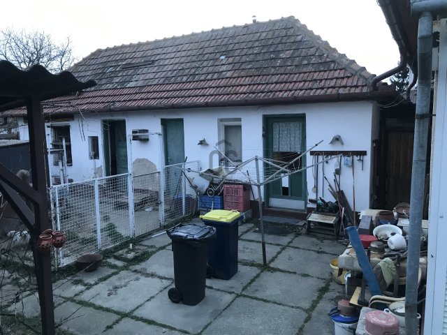 Eladó családi ház, Tápiószecsőn 47 M Ft, 2 szobás