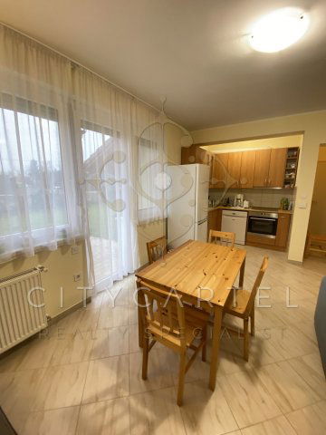 Eladó családi ház, Balatonkeresztúron 90 M Ft, 4 szobás