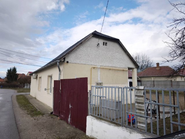 Eladó családi ház, Sajóládon 24.9 M Ft, 3 szobás
