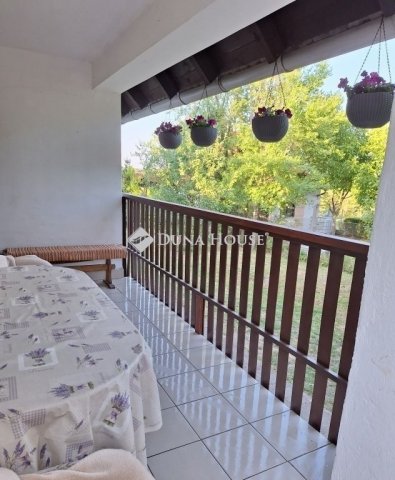 Eladó családi ház, Kincsesbányán 37.5 M Ft, 3 szobás