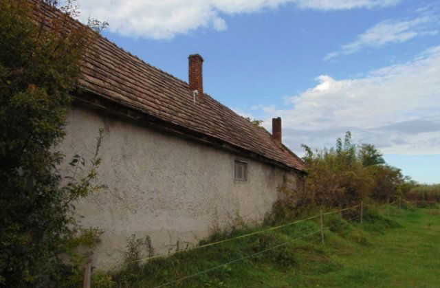 Eladó családi ház, Kazsokon 2.5 M Ft, 1+1 szobás