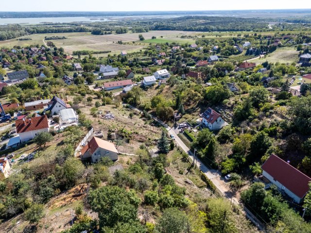 Eladó telek, Sukorón 29 M Ft / költözzbe.hu