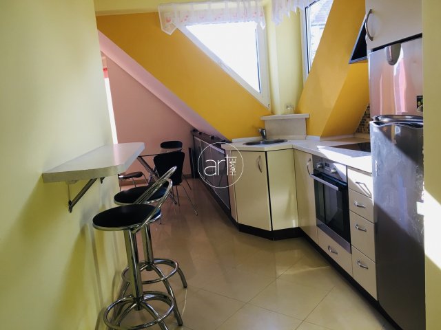 Kiadó téglalakás, albérlet, Szegeden 165 E Ft / hó, 2 szobás