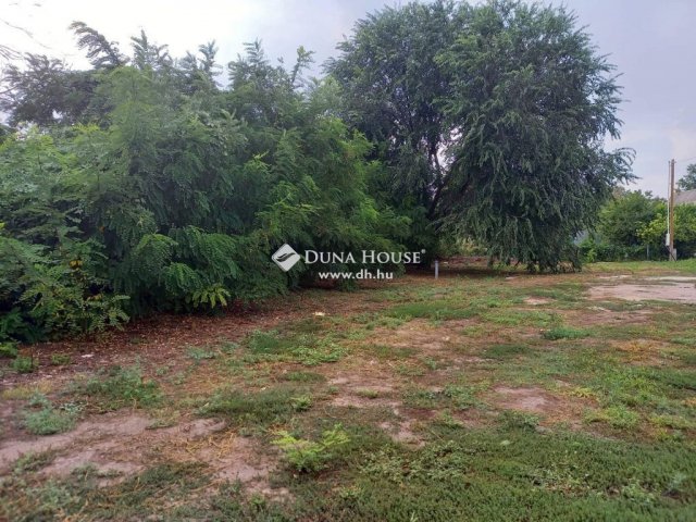 Eladó telek, Jászberényben 9.8 M Ft / költözzbe.hu