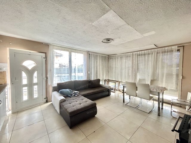 Eladó családi ház, Budapesten, XX. kerületben 67.9 M Ft