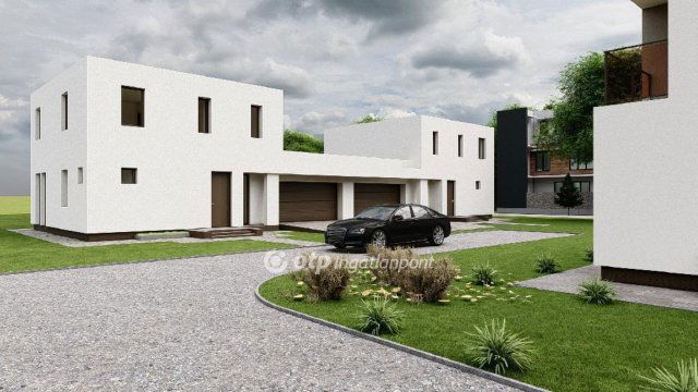 Eladó ikerház, Nyíregyházán 120 M Ft, 3+1 szobás