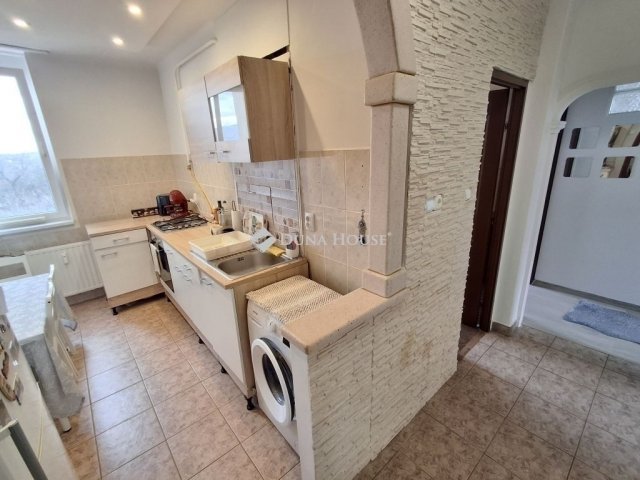 Eladó téglalakás, Budapesten, XVIII. kerületben 67.9 M Ft