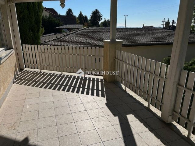 Eladó családi ház, Gödöllőn 139.9 M Ft, 5 szobás