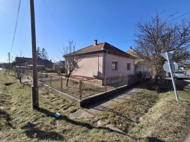 Eladó családi ház, Balassagyarmaton 49.9 M Ft, 3 szobás