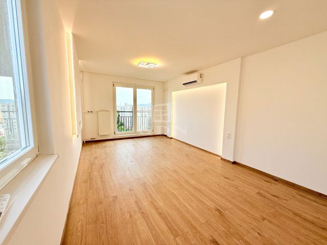 Eladó panellakás, Budapesten, XV. kerületben 72.4 M Ft, 3 szobás