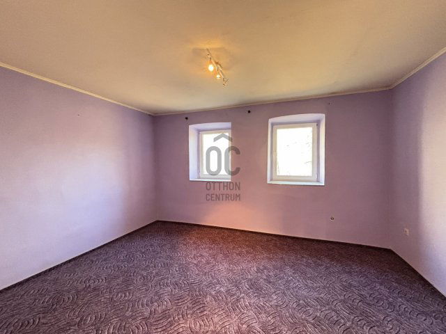 Eladó családi ház, Újszilváson 14.9 M Ft, 2 szobás