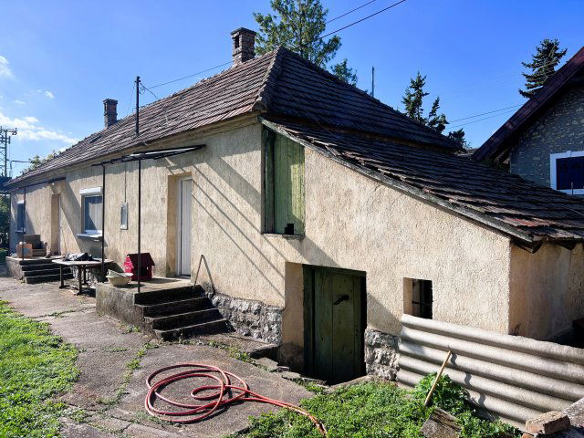 Eladó családi ház, Csopakon 65 M Ft, 2+1 szobás