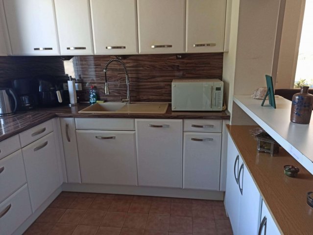 Eladó családi ház, Sármelléken 79 M Ft, 6 szobás