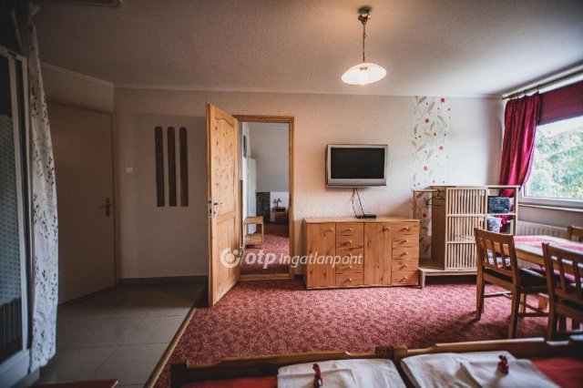 Eladó családi ház, Egerben 139 M Ft, 7 szobás