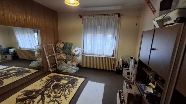 Eladó családi ház, Budapesten, XVIII. kerületben 156.9 M Ft