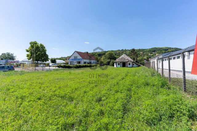 Eladó ipari ingatlan, Szekszárdon 40 M Ft / költözzbe.hu