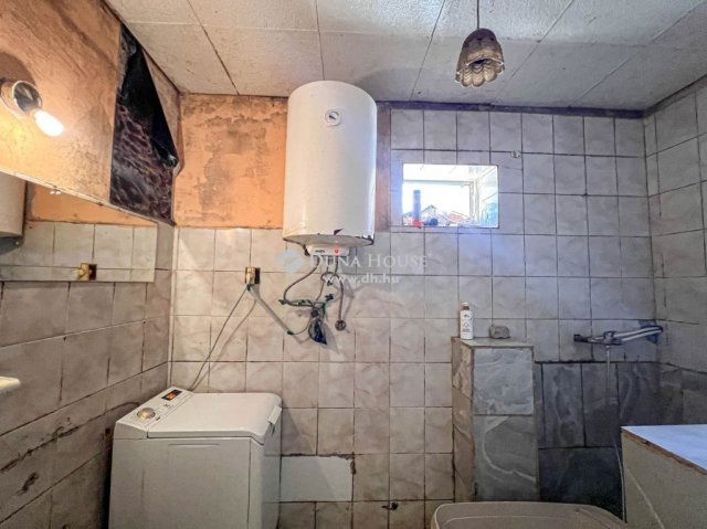 Eladó családi ház, Budapesten, XVIII. kerületben 54.9 M Ft