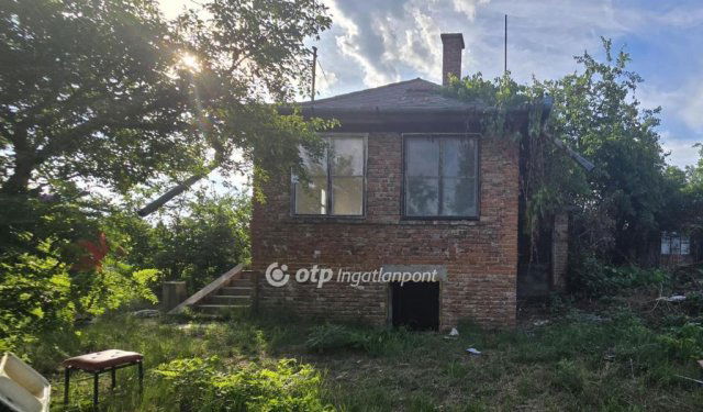 Eladó családi ház, Debrecenben 16.5 M Ft, 1 szobás