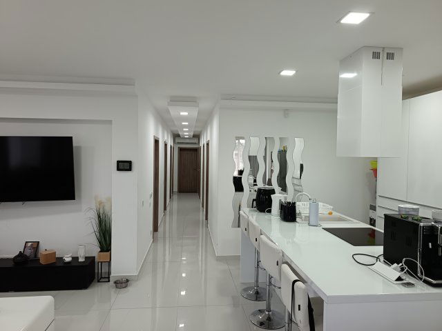 Eladó családi ház, Nyíregyházán 149 M Ft, 4+1 szobás