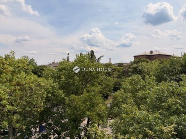 Eladó téglalakás, Budapesten, XII. kerületben 133.9 M Ft