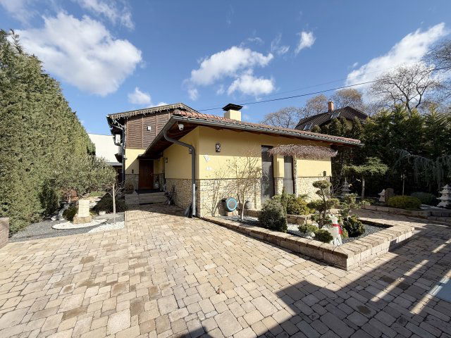 Eladó családi ház, Budapesten, XIX. kerületben 218 M Ft