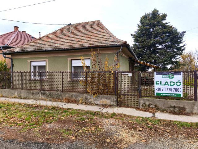 Eladó családi ház, Nyáregyházán 48.5 M Ft, 3+3 szobás