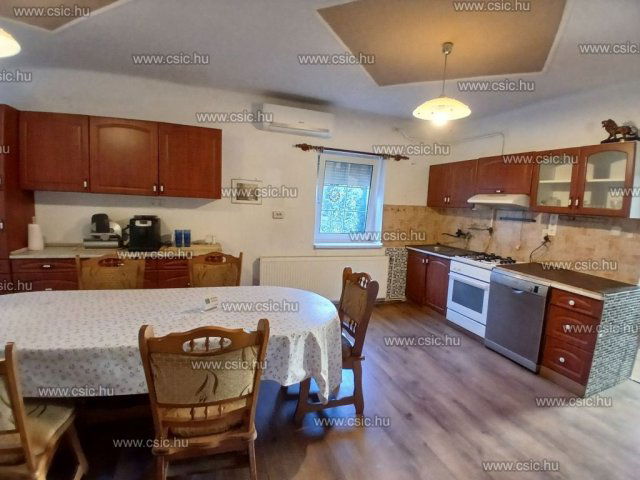 Eladó családi ház, Piliscséven 59.9 M Ft, 2 szobás