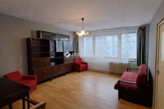 Eladó panellakás, XIII. kerületben, Népfürdő utcában