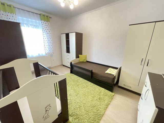 Kiadó téglalakás, albérlet, Pakson 200 E Ft / hó, 2 szobás