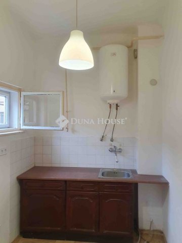 Eladó téglalakás, Budapesten, XVII. kerületben 36.5 M Ft