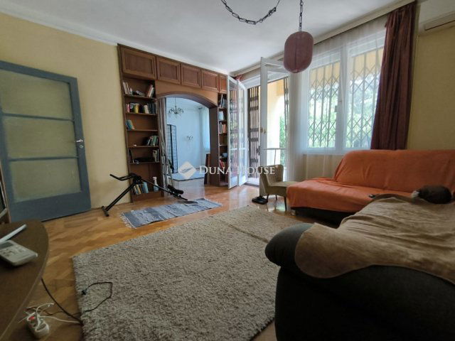 Eladó téglalakás, Budapesten, II. kerületben, Bimbó úton
