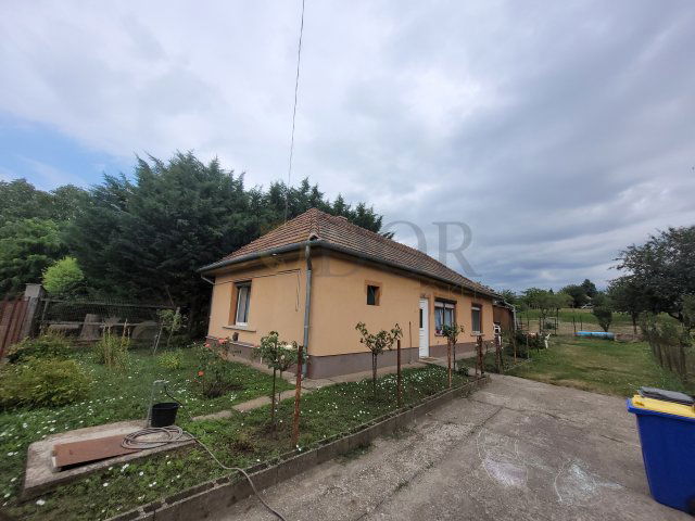 Eladó családi ház, Gombán 38.9 M Ft, 2 szobás
