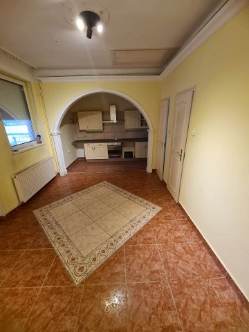 Eladó családi ház, Szigethalmon 54.5 M Ft, 2+1 szobás