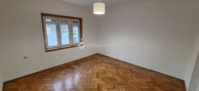 Eladó családi ház, Gödöllőn 79.9 M Ft, 4 szobás