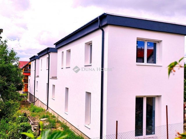 Eladó sorház, Érden 99.9 M Ft, 4 szobás / költözzbe.hu