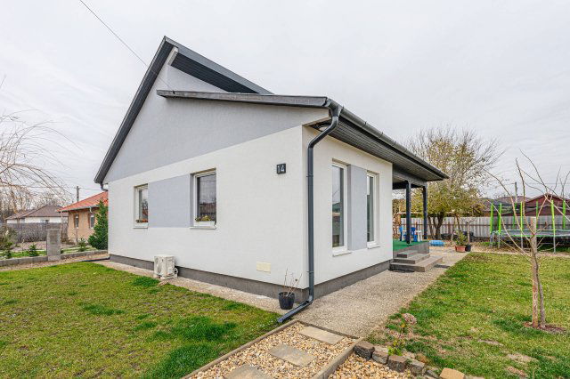 Eladó családi ház, Vasadon 86.99 M Ft, 3 szobás