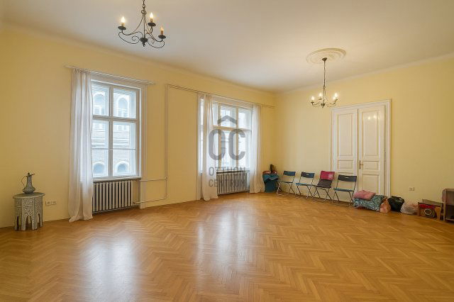 Eladó téglalakás, VIII. kerületben, Szentkirályi utcában