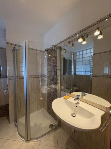 Eladó téglalakás, Budapesten, X. kerületben 163 M Ft, 2 szobás