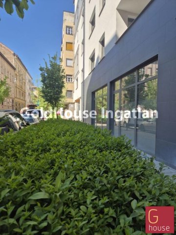 Eladó üzlethelyiség, Budapesten, VIII. kerületben 74.9 M Ft