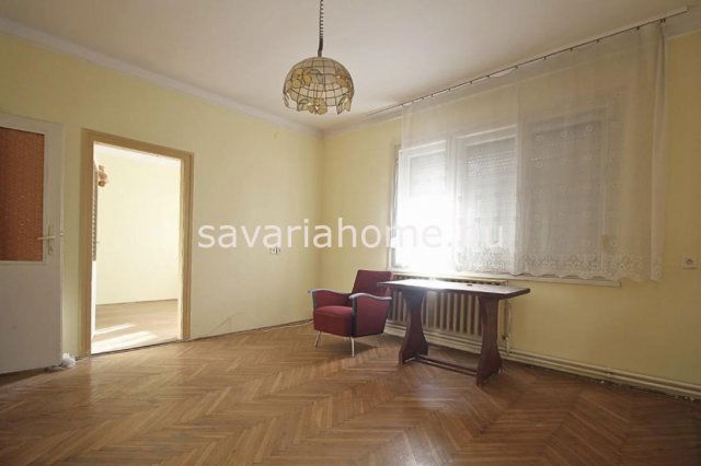 Eladó téglalakás, Szombathelyen 51.9 M Ft, 3 szobás