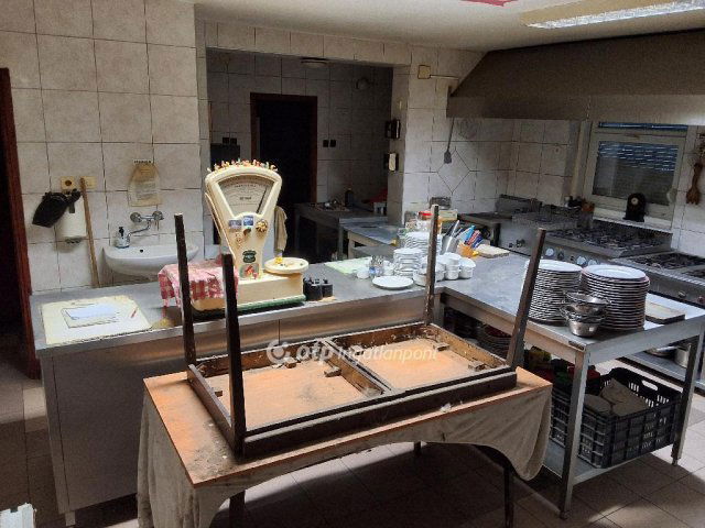 Eladó üzlethelyiség, Monorierdőn 350 M Ft / költözzbe.hu