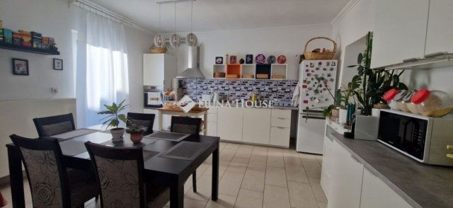 Eladó téglalakás, Budapesten, III. kerületben 113 M Ft, 3 szobás