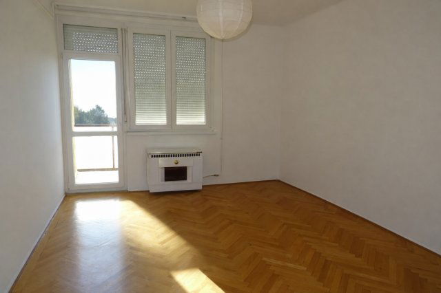 Eladó téglalakás, Szombathelyen 34.9 M Ft, 2 szobás