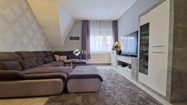 Eladó családi ház, Budapesten, XVIII. kerületben 210 M Ft